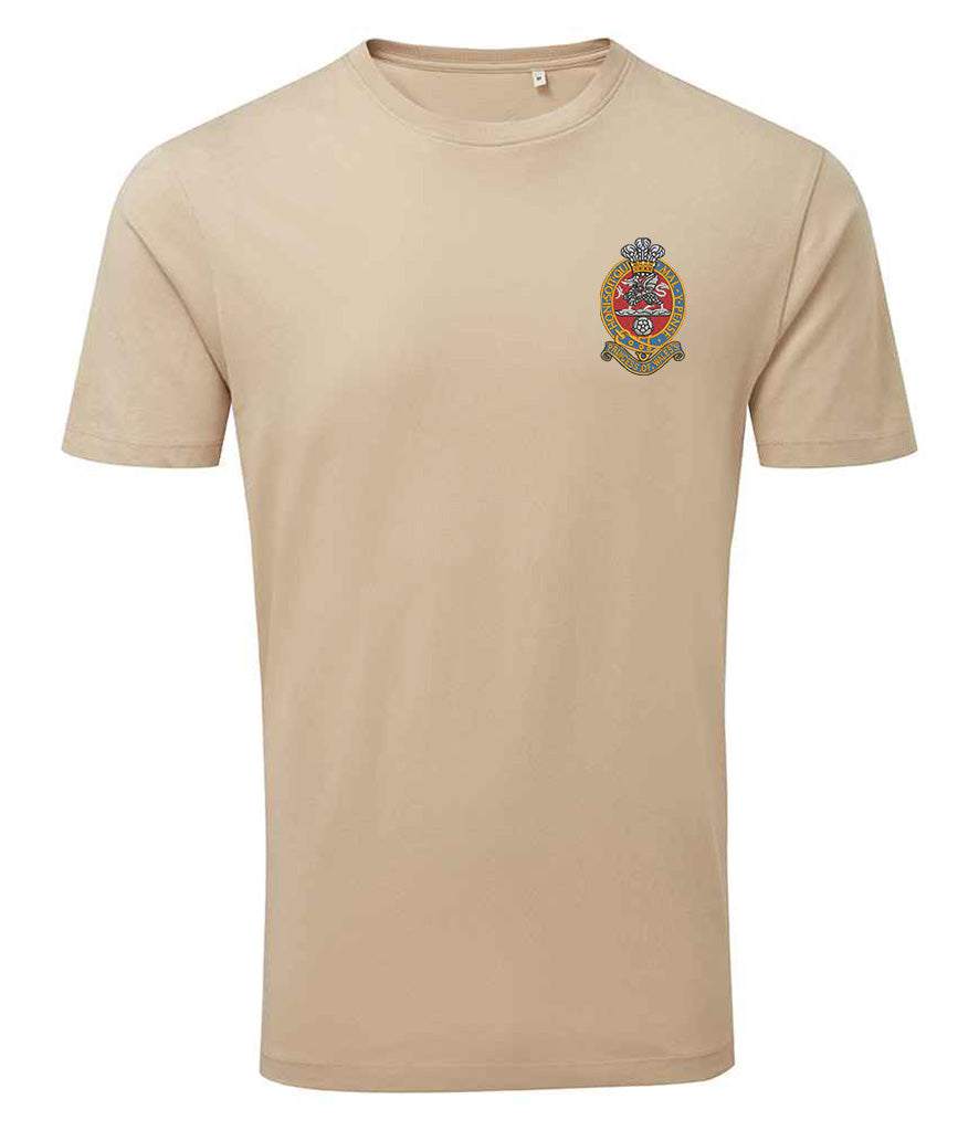 The Princess of Wales's Royal Regiment T-Shirt, embroidered emblem, 100% organic cotton, beige, premium quality.