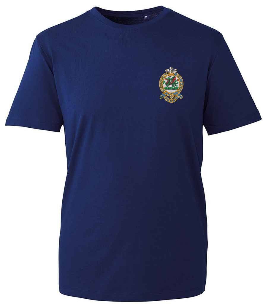 Queens Regiment T-Shirt, navy blue, featuring embroidered emblem, 100% organic cotton, lightweight and durable, fashion-fit style.